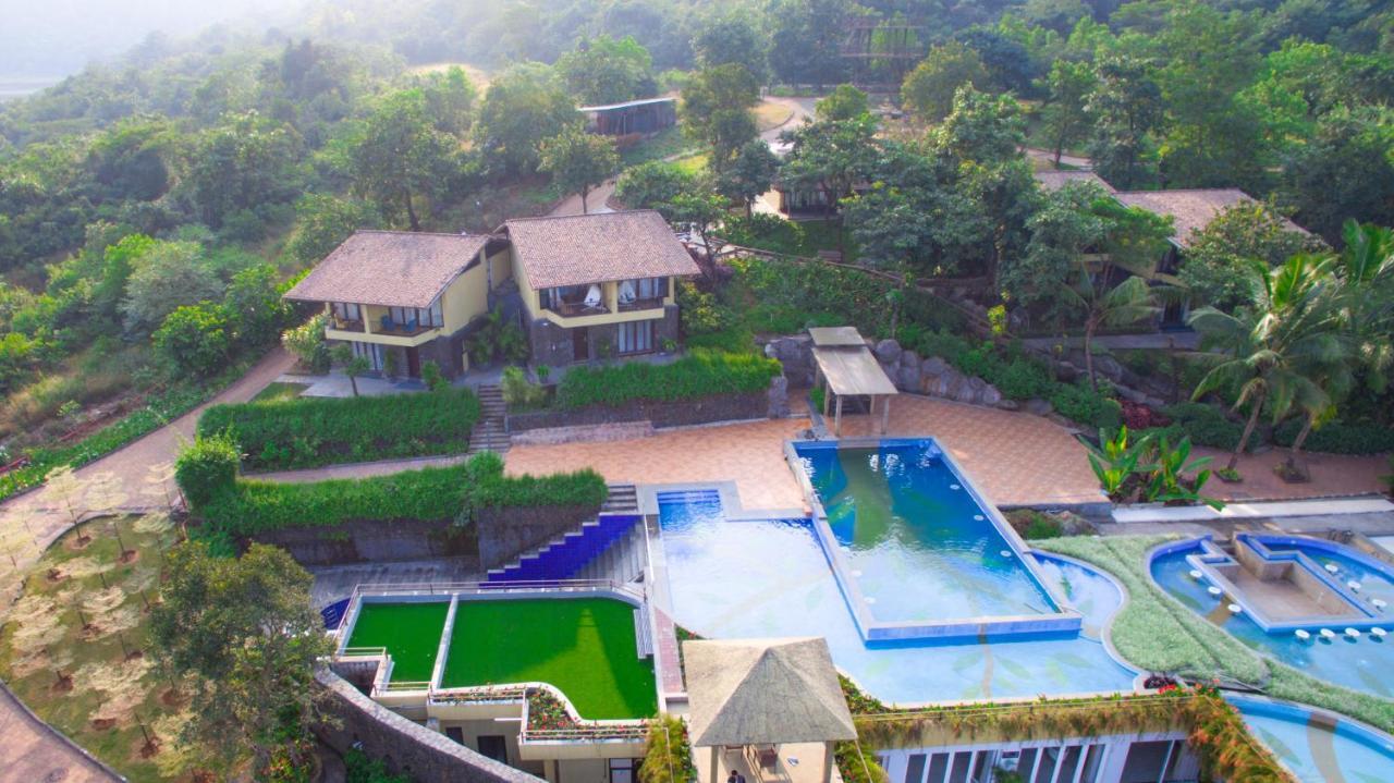 Encore A Boutique Resort Mulshi Екстер'єр фото