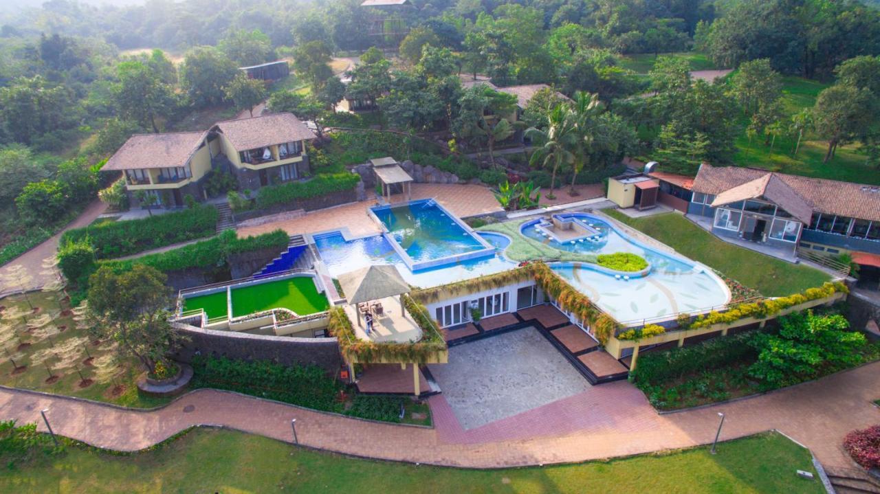 Encore A Boutique Resort Mulshi Екстер'єр фото