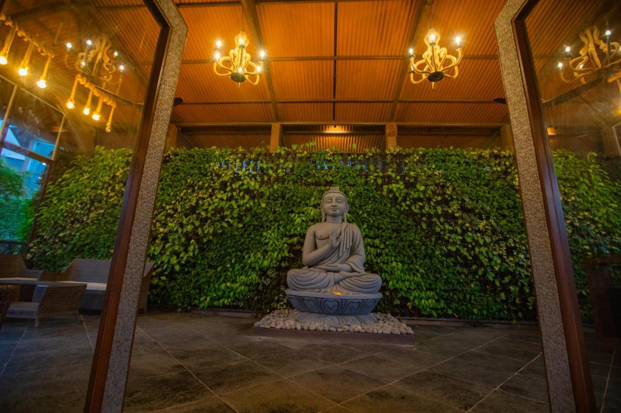 Encore A Boutique Resort Mulshi Екстер'єр фото